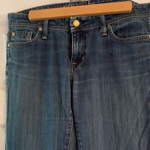 Fidelity Blue Denim Jeans with Embroidered Pockets